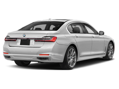 2022 BMW 7 Series 740i