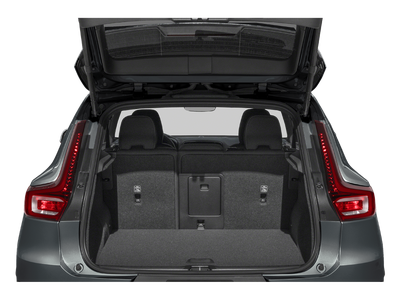 2024 Volvo XC40 Core Bright Theme