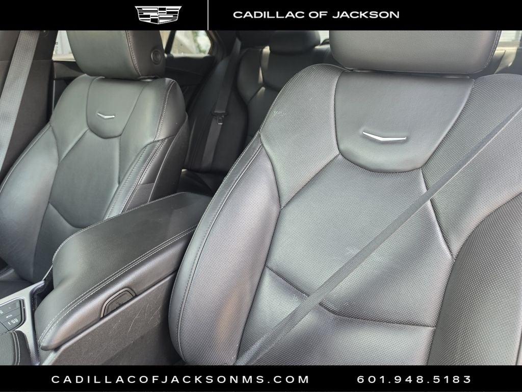 2023 Cadillac CT4 Premium Luxury
