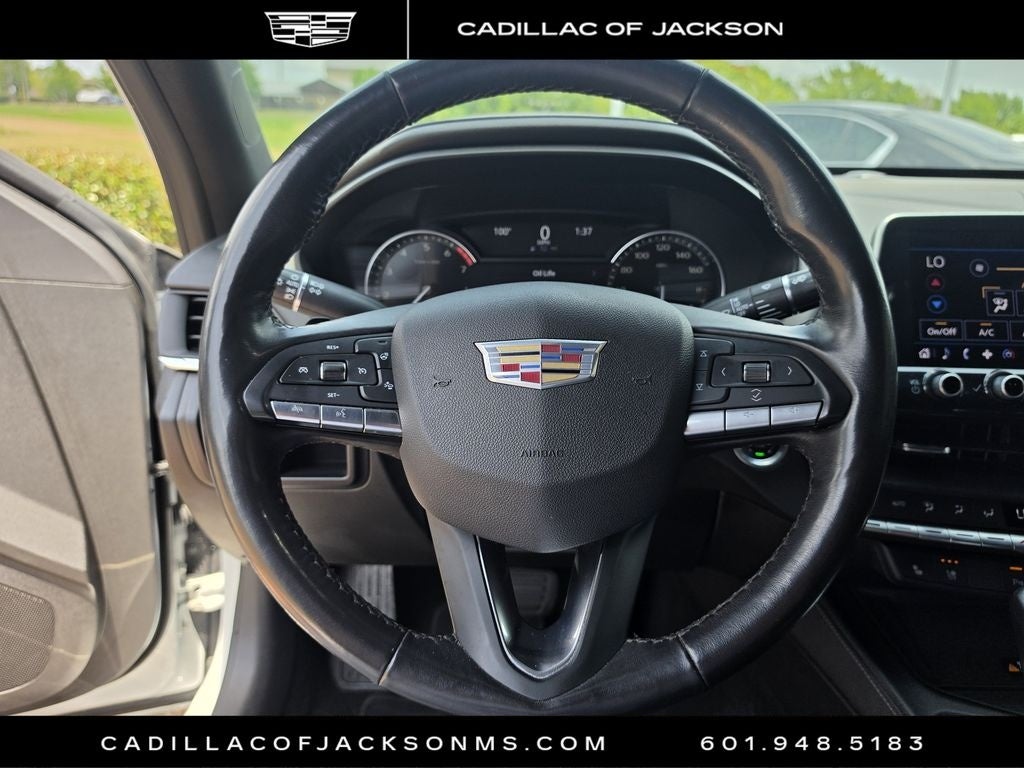2023 Cadillac CT4 Premium Luxury