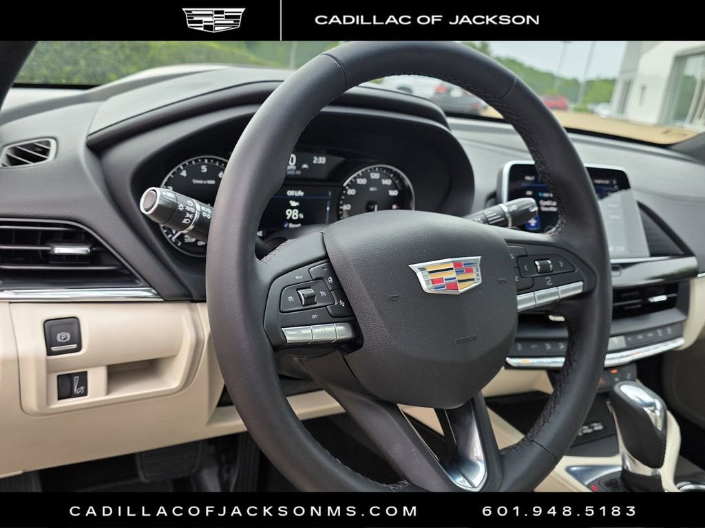 2026 Cadillac CT4 Luxury