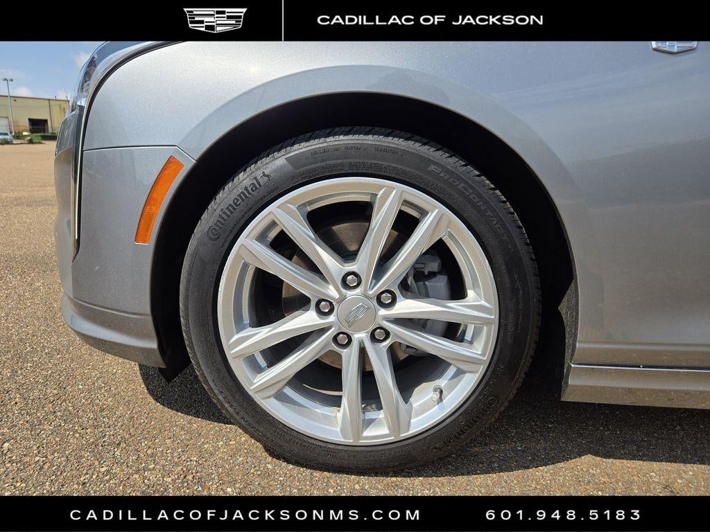 2025 Cadillac CT4 Luxury