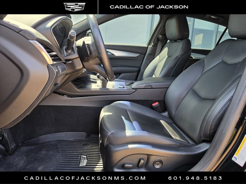2024 Cadillac CT5 Luxury