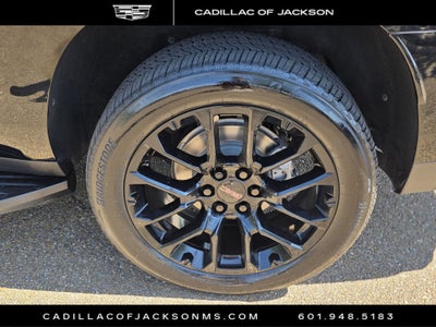 2023 GMC Yukon XL SLT
