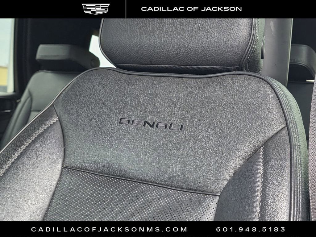 2022 GMC Yukon Denali