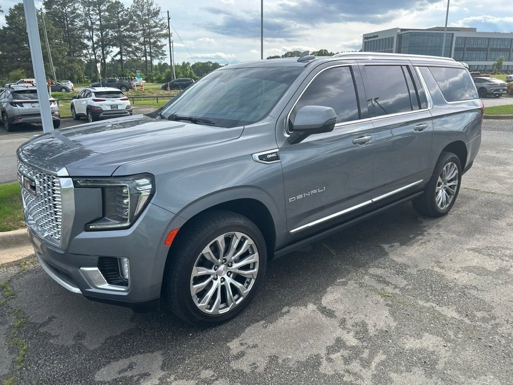 2022 GMC Yukon Denali AWD's photo