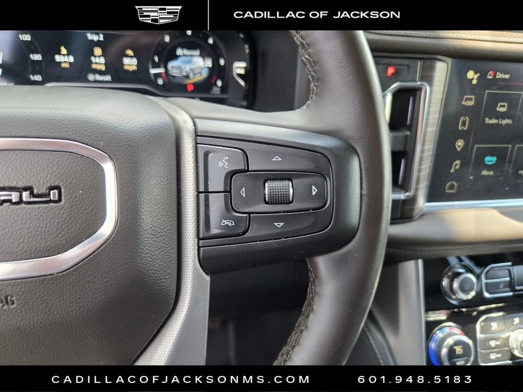 2023 GMC Yukon XL Denali