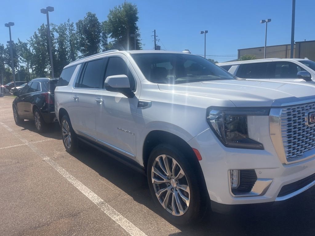 2022 GMC Yukon XL Denali