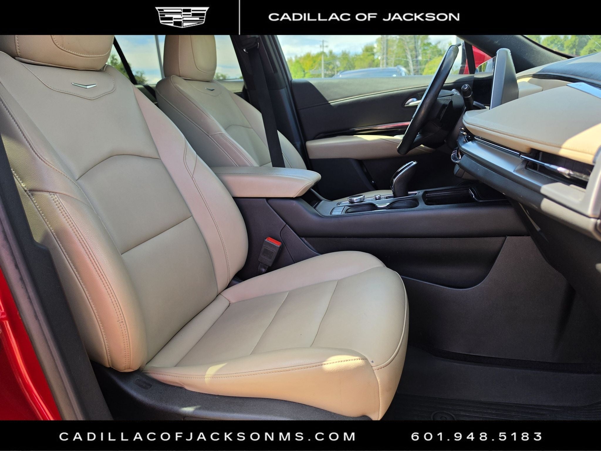 2024 Cadillac XT4 Luxury