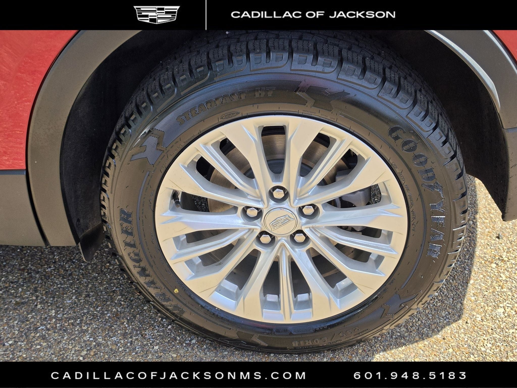 2024 Cadillac XT4 Luxury
