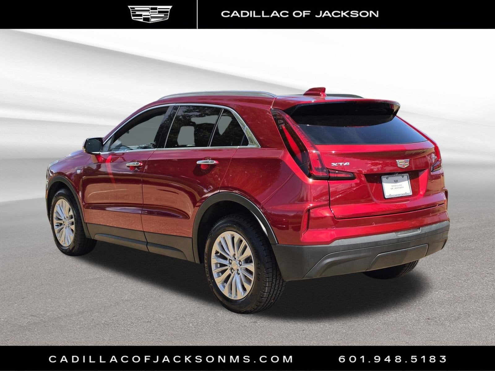 2024 Cadillac XT4 Luxury
