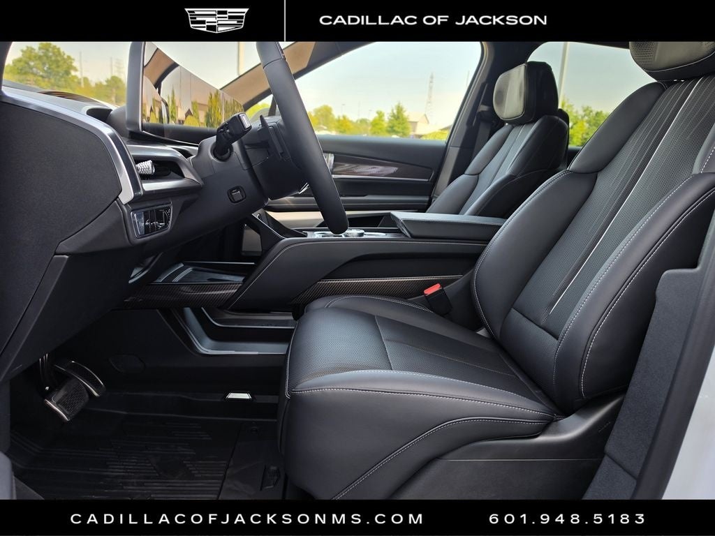 2027 Cadillac VISTIQ Luxury
