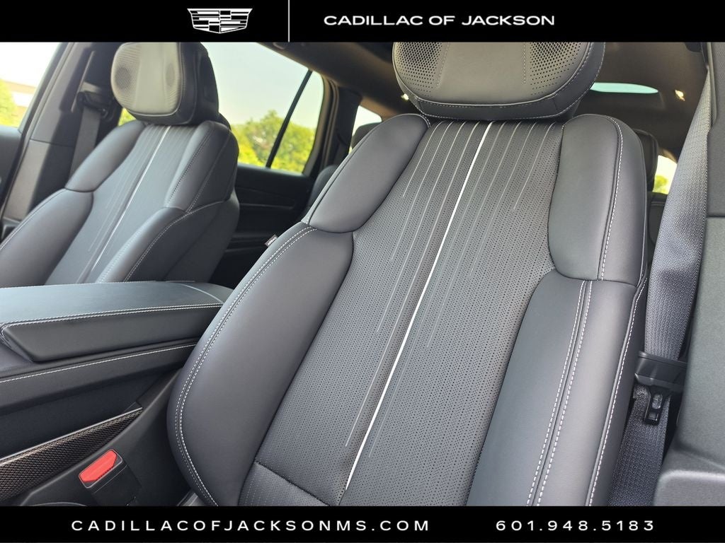 2027 Cadillac VISTIQ Luxury