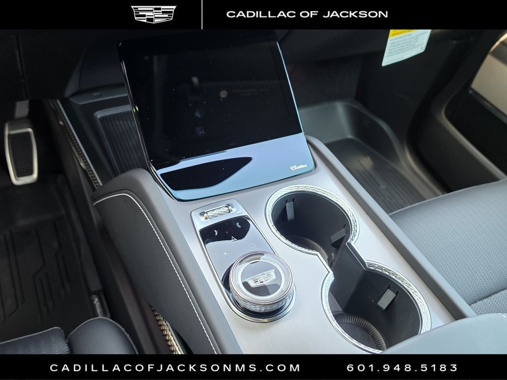 2027 Cadillac VISTIQ Luxury