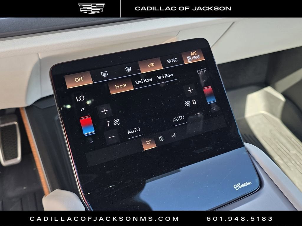 2026 Cadillac VISTIQ Luxury
