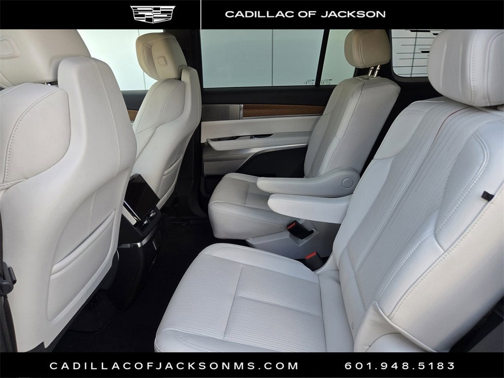 2026 Cadillac VISTIQ Sport