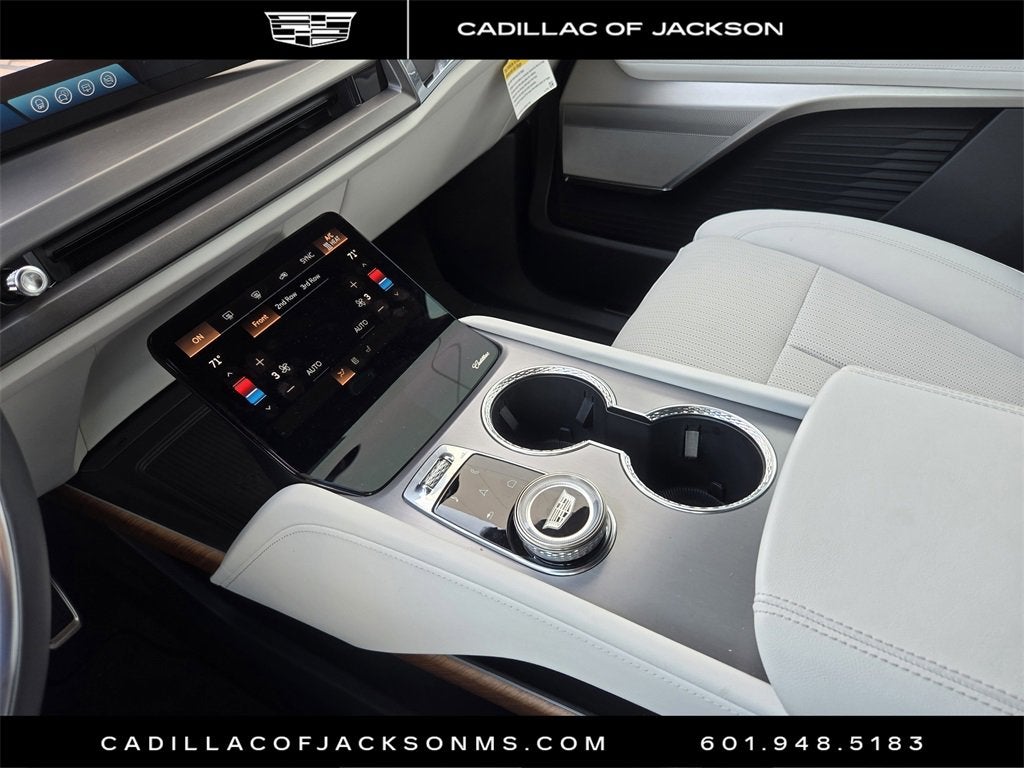 2026 Cadillac VISTIQ Sport