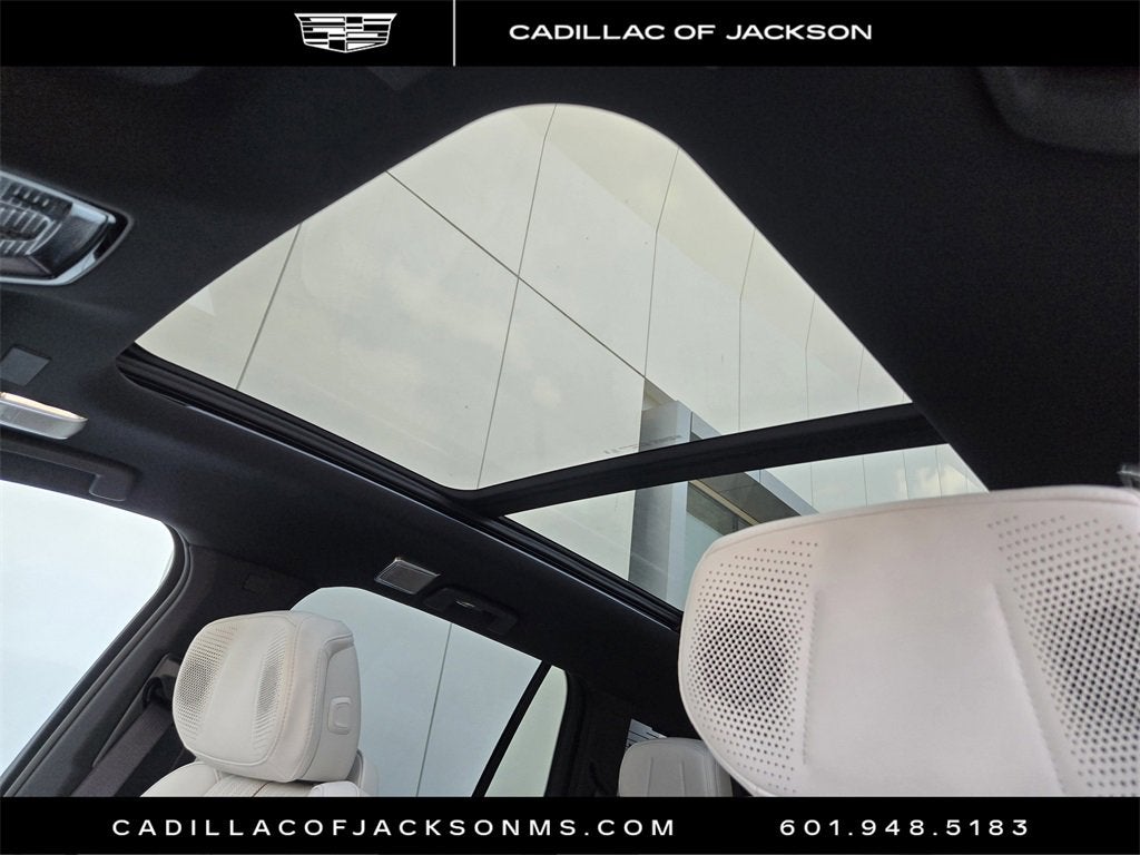 2026 Cadillac VISTIQ Sport