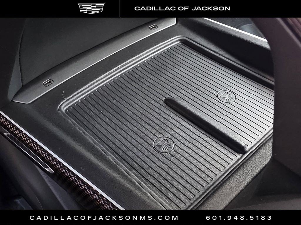 2027 Cadillac VISTIQ Sport