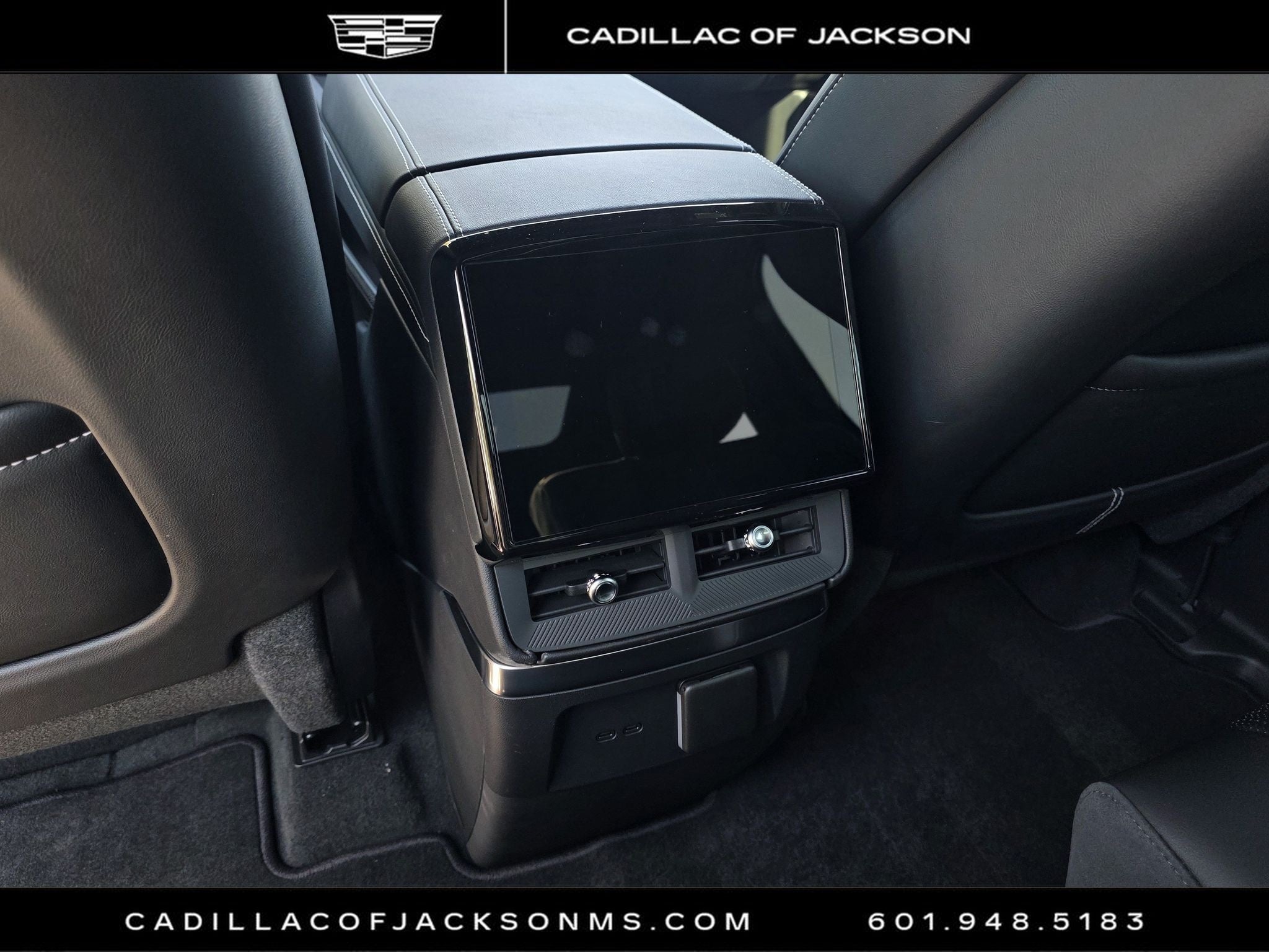 2027 Cadillac VISTIQ Sport