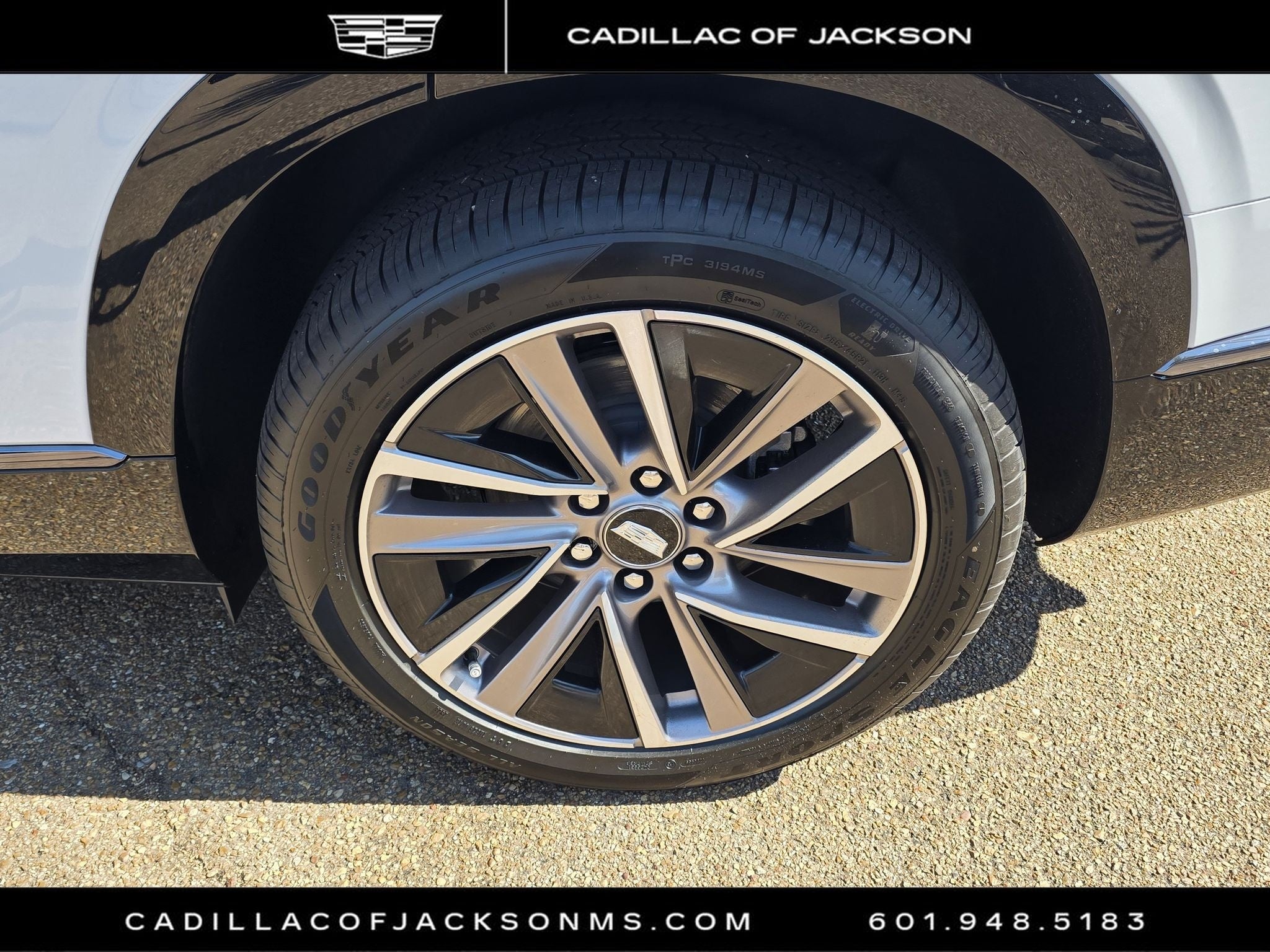 2027 Cadillac VISTIQ Sport
