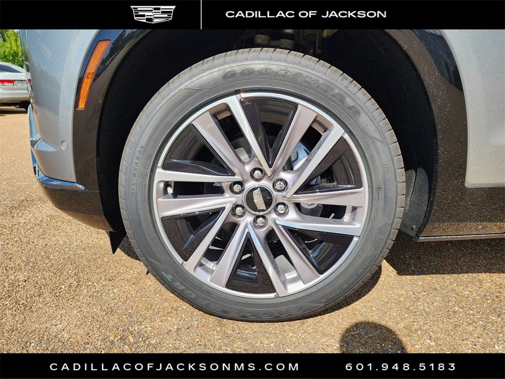 2026 Cadillac VISTIQ Sport