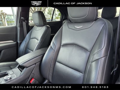 2025 Cadillac XT4 Premium Luxury