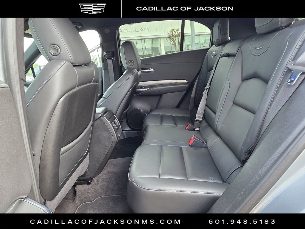 2025 Cadillac XT4 Premium Luxury