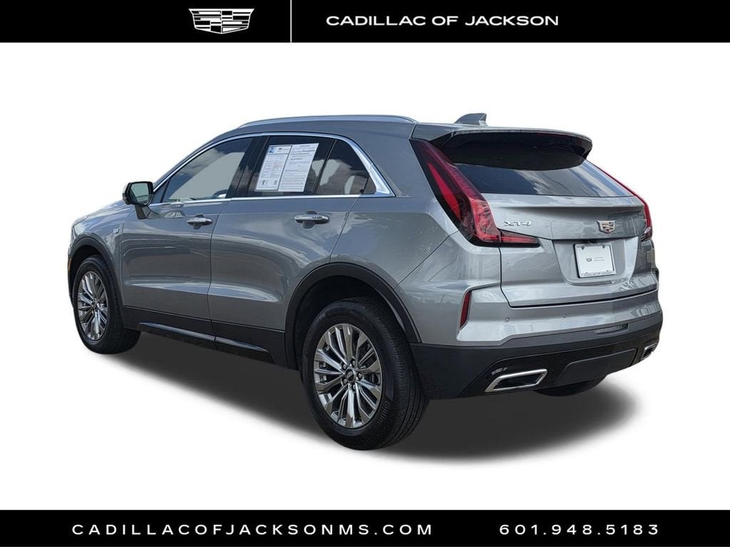 2025 Cadillac XT4 Premium Luxury
