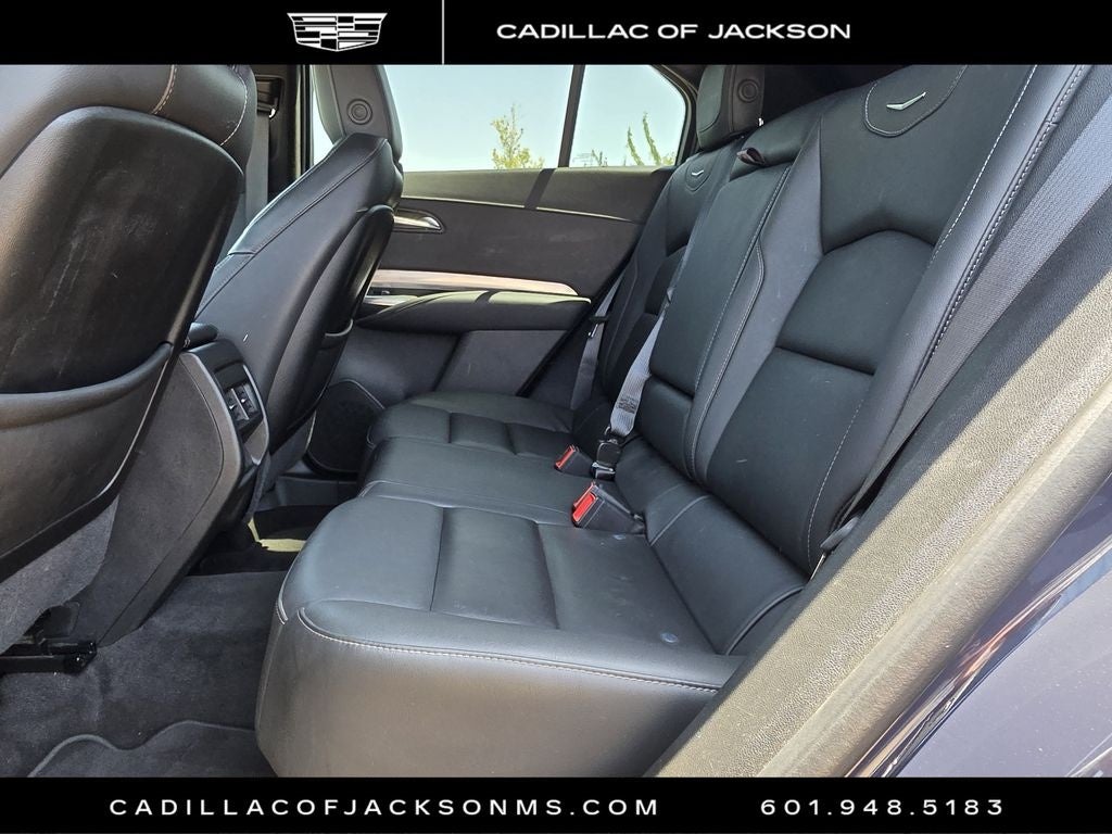 2025 Cadillac XT4 Premium Luxury