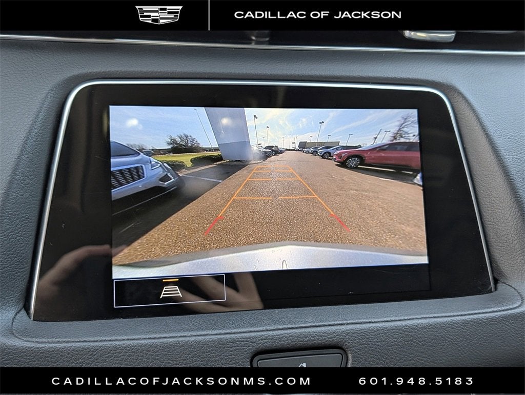 2023 Cadillac XT4 Premium Luxury