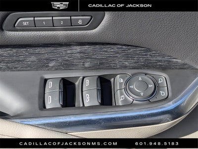 2023 Cadillac XT4 Premium Luxury