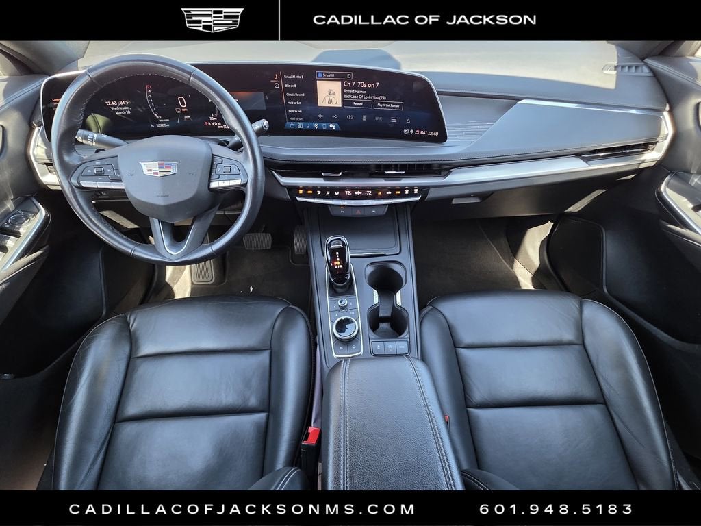 2024 Cadillac XT4 Premium Luxury