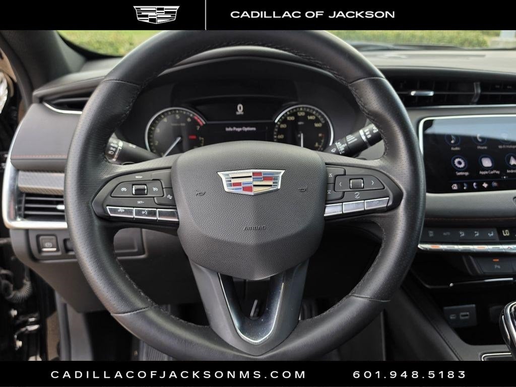 2023 Cadillac XT4 Sport
