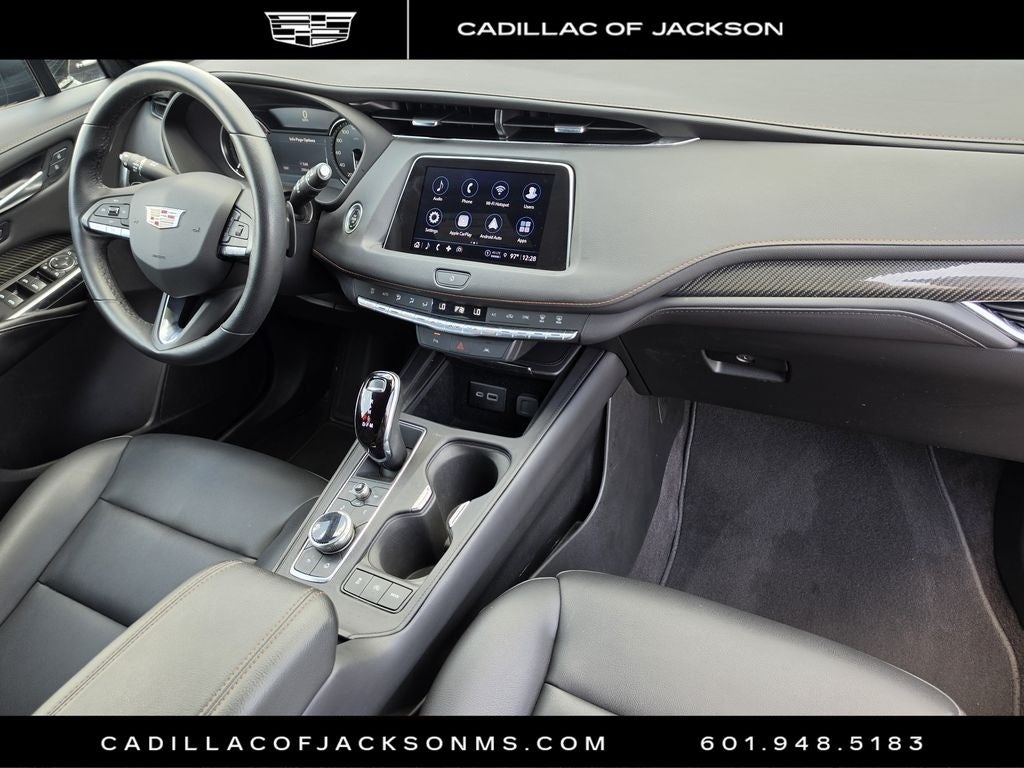 2023 Cadillac XT4 Sport