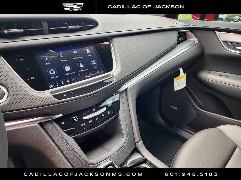 2025 Cadillac XT5 Luxury