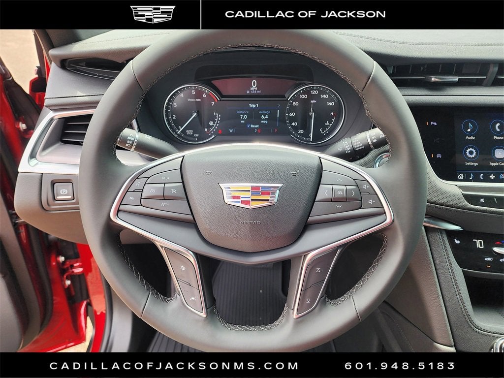 2025 Cadillac XT5 Luxury