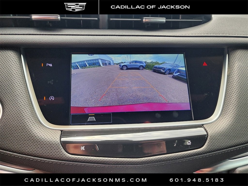 2025 Cadillac XT5 Luxury