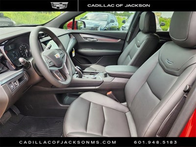 2025 Cadillac XT5 Luxury