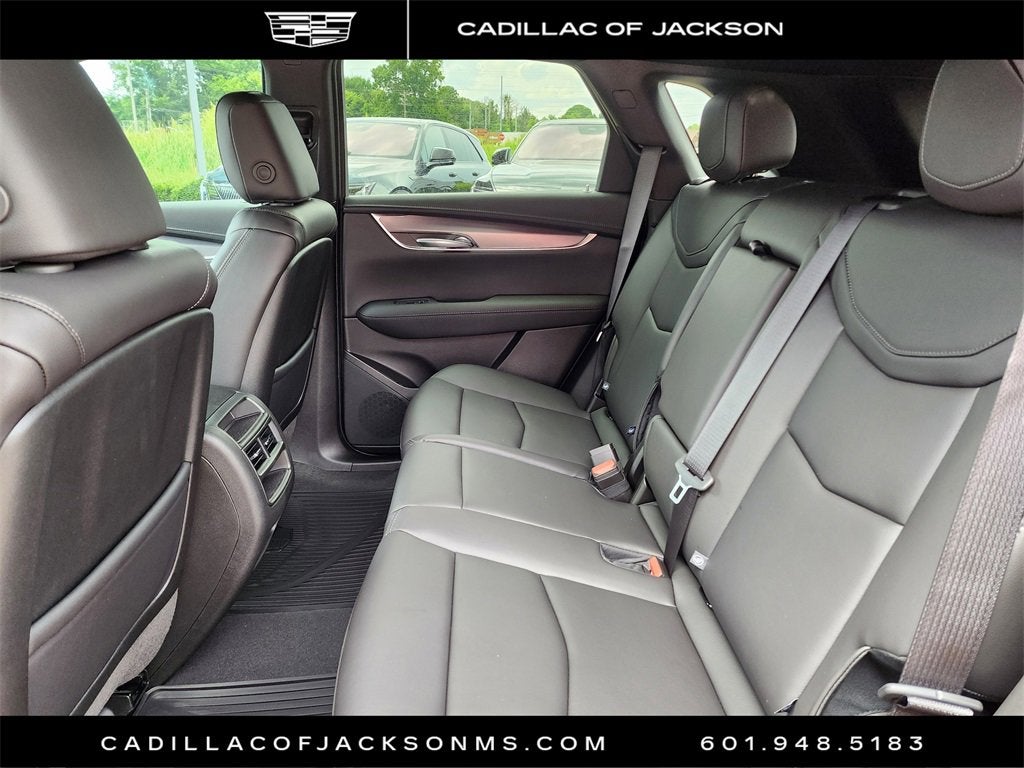 2025 Cadillac XT5 Luxury