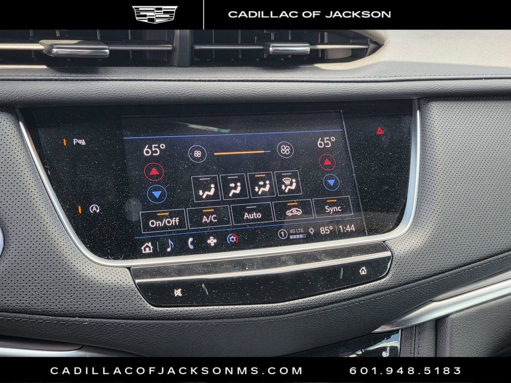 2026 Cadillac XT5 Luxury