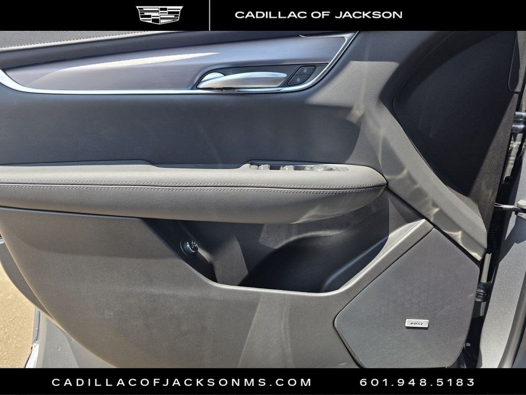 2026 Cadillac XT5 Luxury