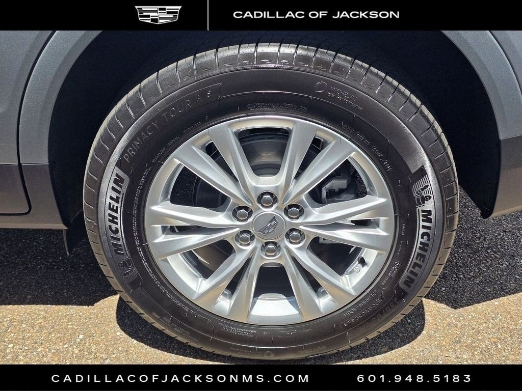 2026 Cadillac XT5 Luxury