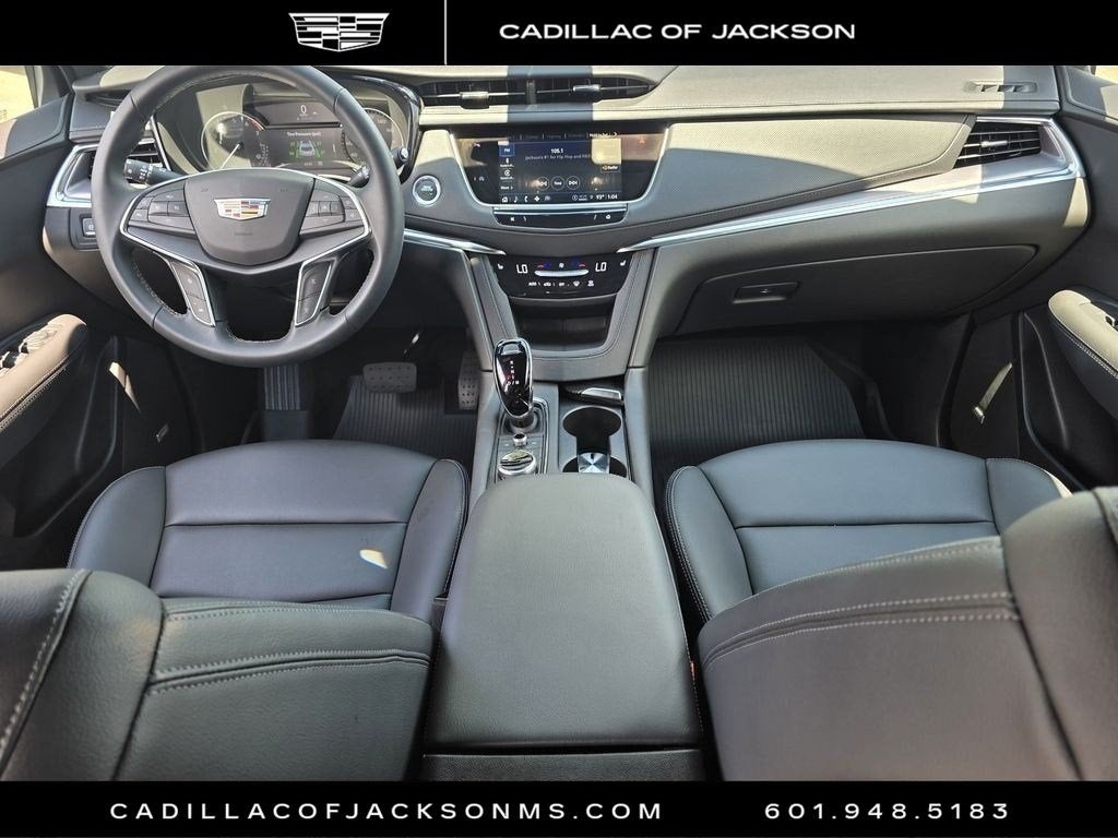 2026 Cadillac XT5 Luxury