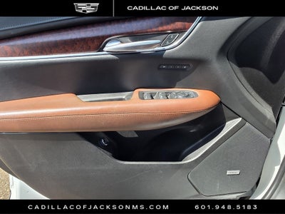 2022 Cadillac XT5 FWD Premium Luxury