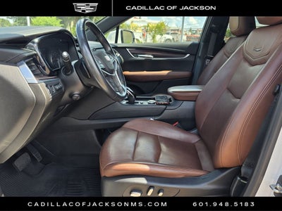 2022 Cadillac XT5 FWD Premium Luxury