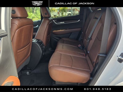 2022 Cadillac XT5 FWD Premium Luxury