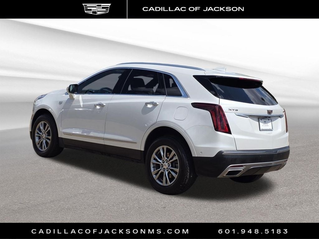 2022 Cadillac XT5 FWD Premium Luxury