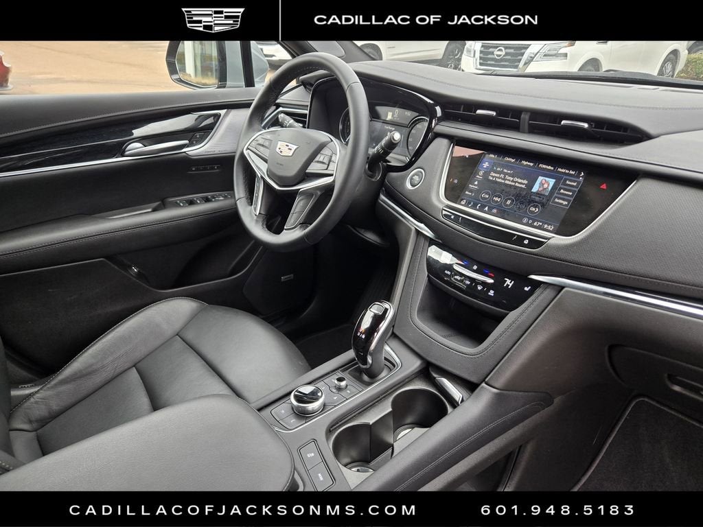 2025 Cadillac XT5 Premium Luxury