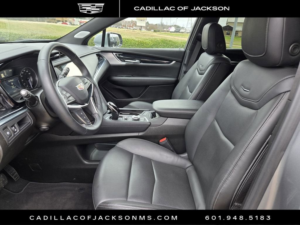 2025 Cadillac XT5 Premium Luxury